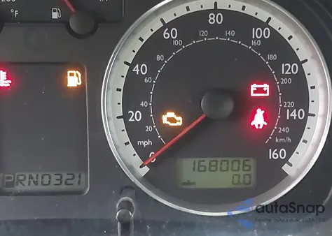 2004 Volkswagen Jetta Gls 2.0L z USA, uszkodzony, nr VIN 3VWSA69MX4M111637